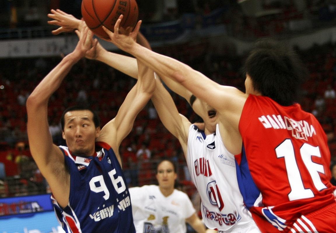 2009 CBA季后赛粤闽巅峰对决精彩回顾(图3)